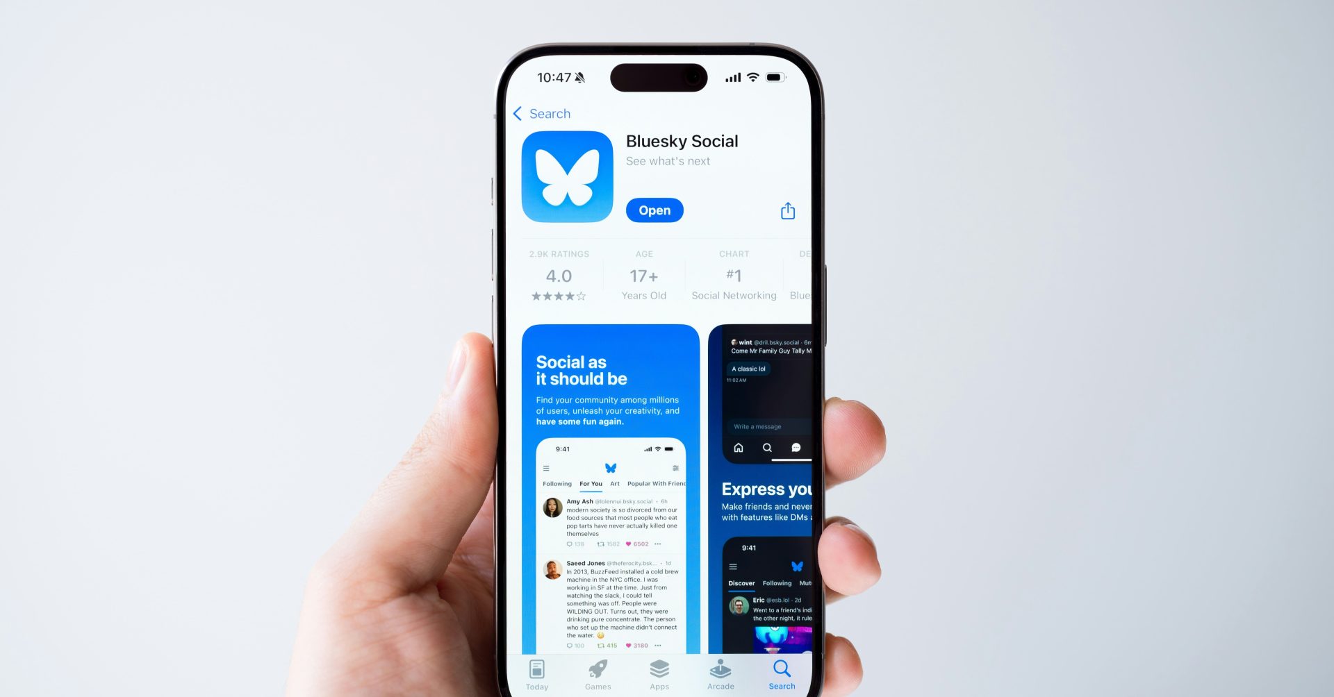 BlueSky Explained: Your Essential Guide to the Next Big Thing in Social Media