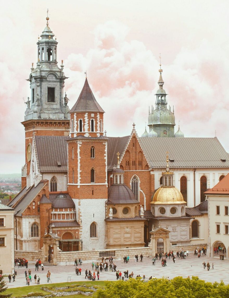 Why Choose GA Agency for Poland?
