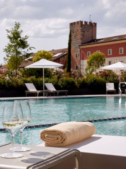 Hotel Veronesi La Torre Background